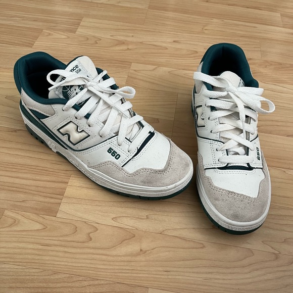 New balance 550 - Picture 1 of 6